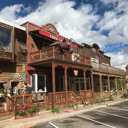 Double G Ranch & Guestlodge-2